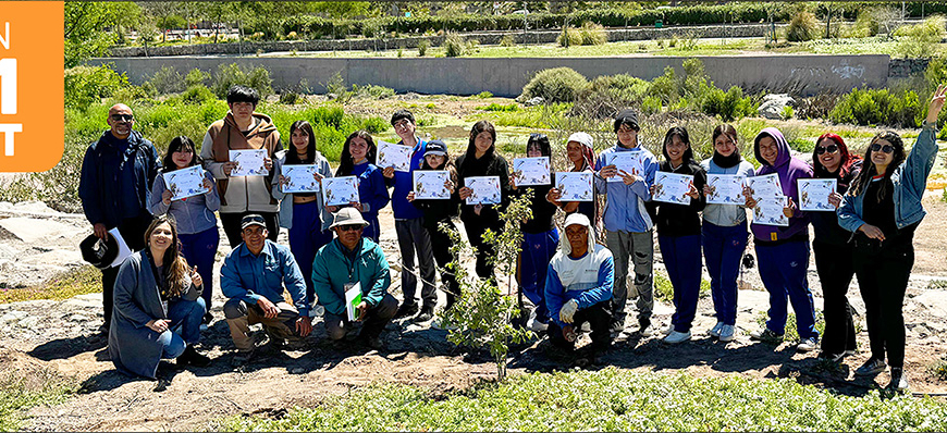 Estudiantes de Liceo Fernando Ariztia de Paipote, realizan trabajo de arborización en Parque Kaukari
